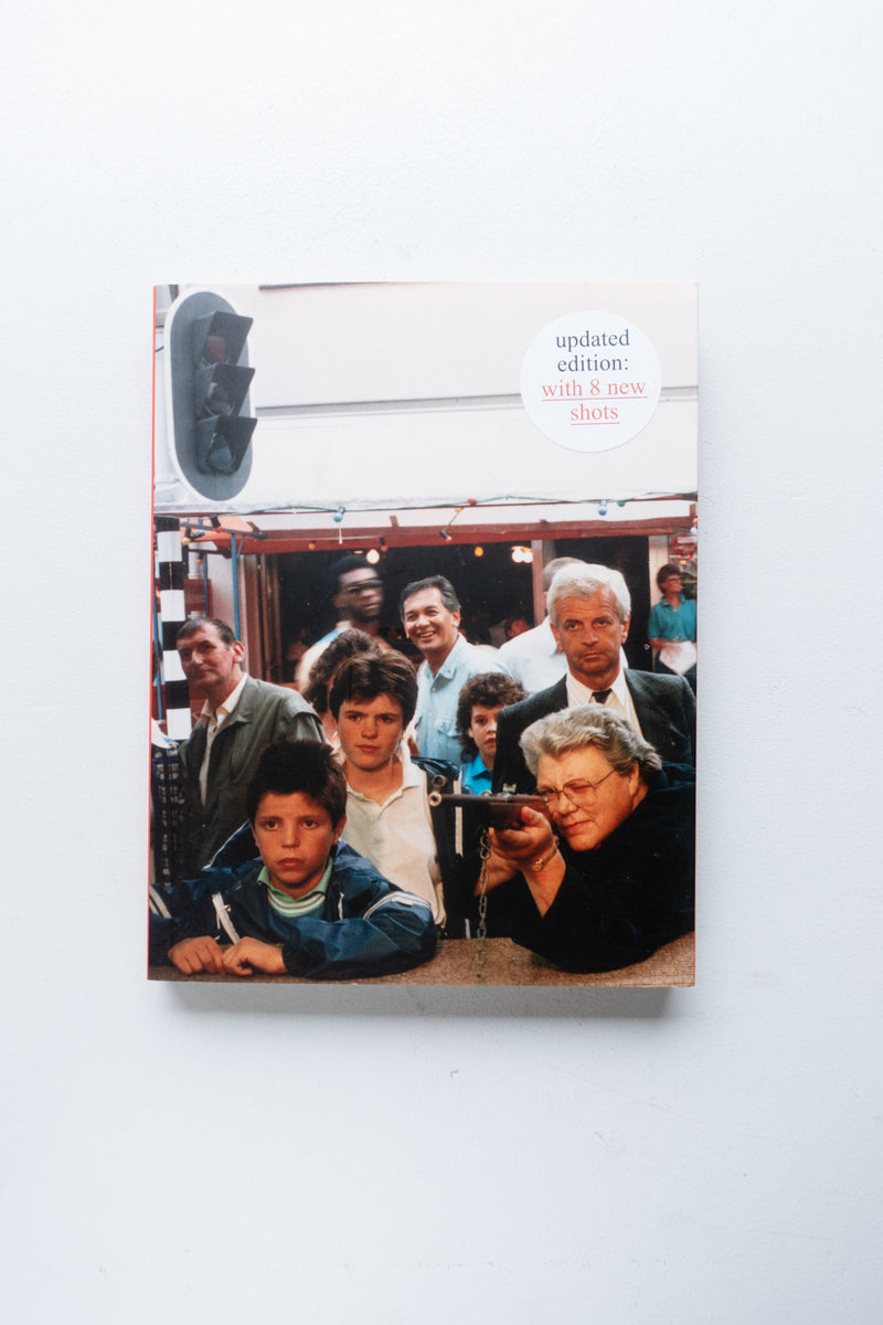 signed) In Almost Every Picture #7 / Erik Kessels, Joep Eijkens