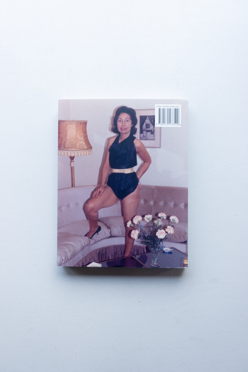 In Almost Every Picture #16 / Erik Kessels - Utrecht