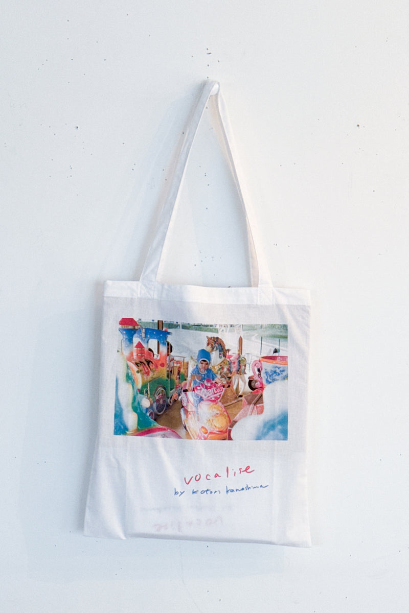 240918_vocalise-tote-3_800x.