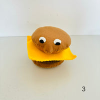 We Sell No.1 Burger2026 (CHEESE BURGER) / Yuri Hasegawa