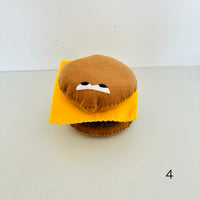 We Sell No.1 Burger2026 (CHEESE BURGER) / Yuri Hasegawa