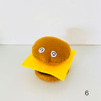 We Sell No.1 Burger 2025 / Yuri Hasegawa