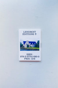 Les Maisons Endormies / Maxime Voidy