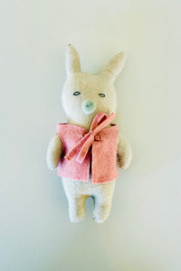 森のうさぎ 3 / Yuri Hasegawa