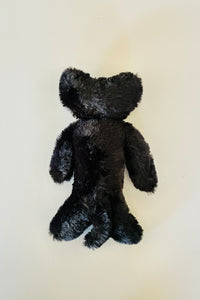 黒ネコ / Yuri Hasegawa