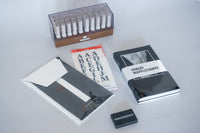 21. ブラックアンドホワイトセット / 小林エリカ