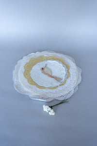 24. レースづくし妖精つき / 小林エリカ